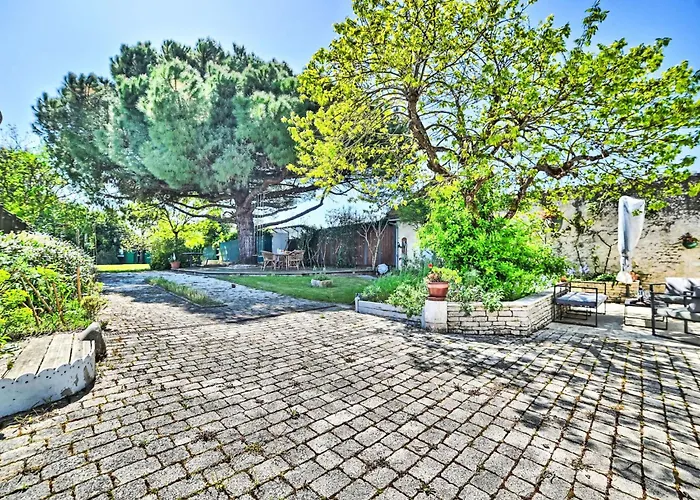 Holiday home Sauzelle By Interhome